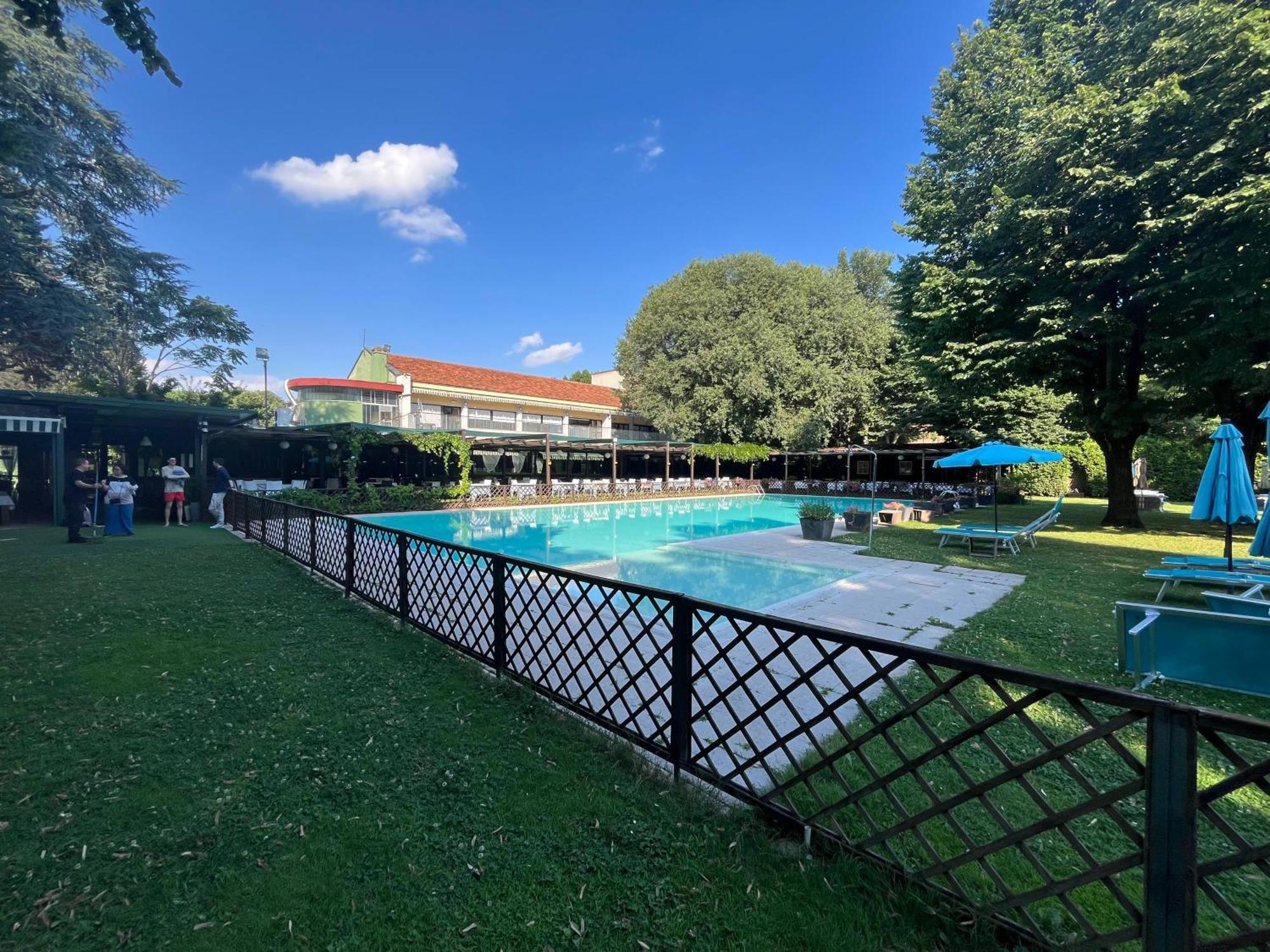 Hotel Sporting