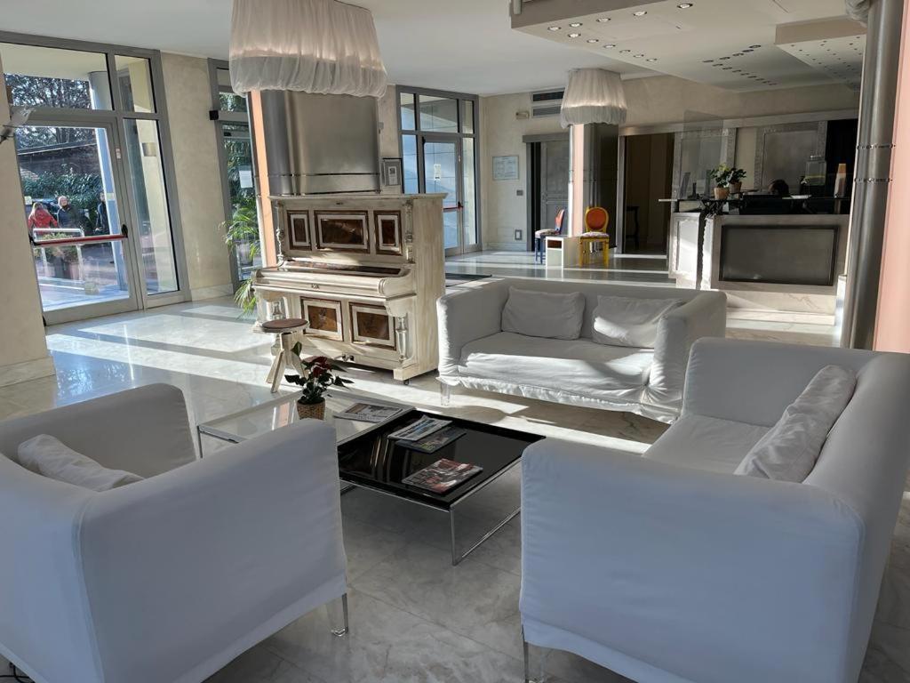 Hotel Sporting 3*